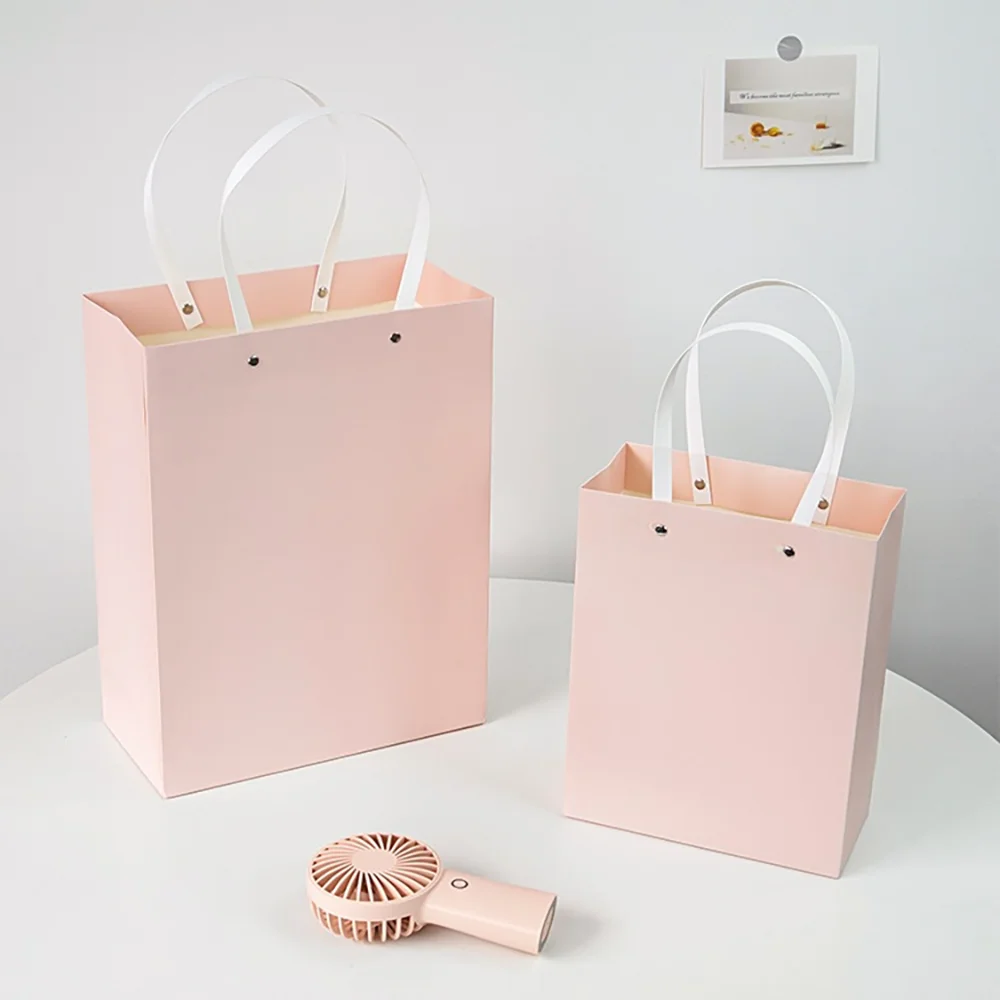 Weiße Modische Schmuck-Geschenktasche mit Nieten-Design und Henkel, Einkaufstasche, Tragbare Tasche für Kleinunternehmen und Reisen – Detail 3