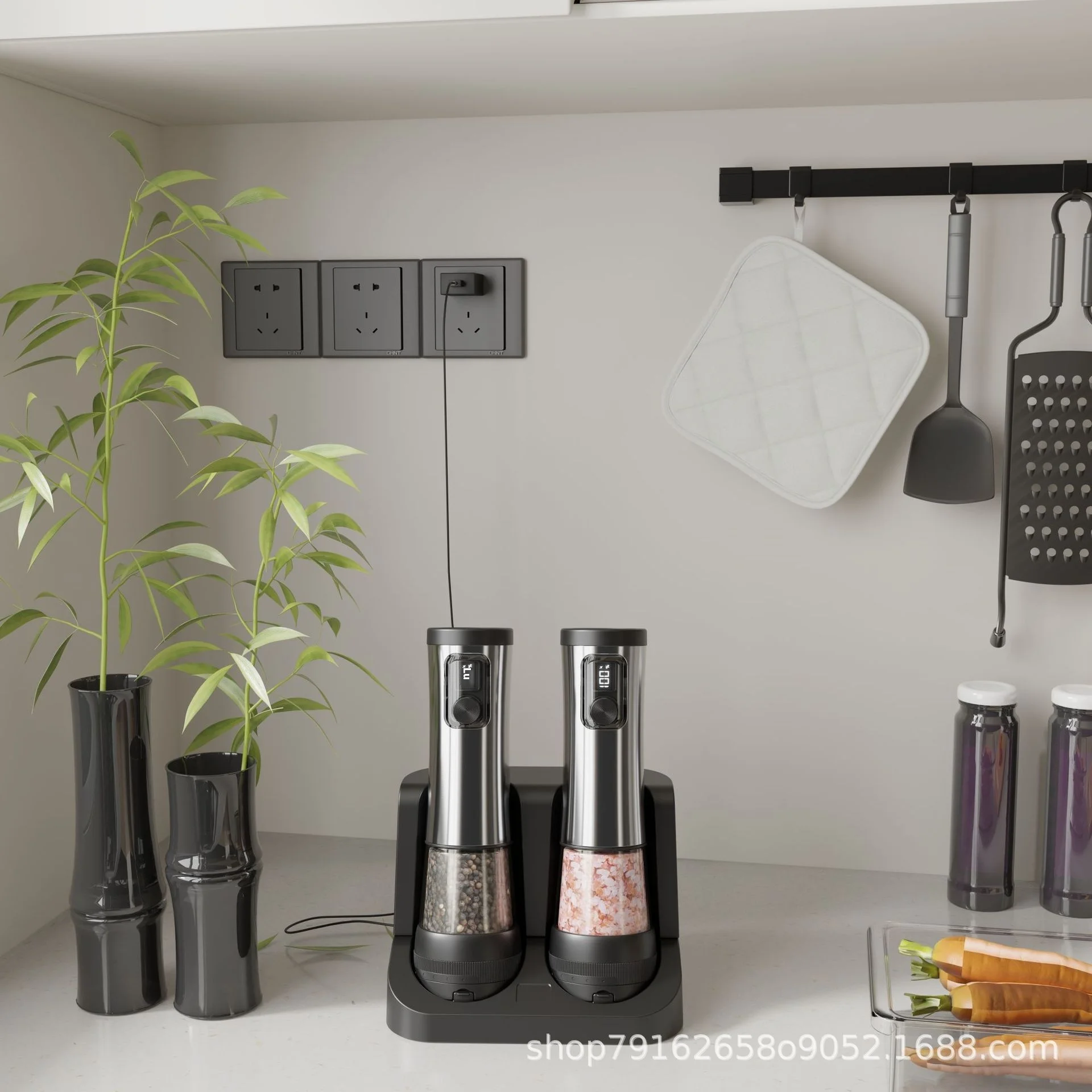 Electric Stainless Steel Kitchen Appliance Grinder Metal Pepper Mill Charger with Charging Function