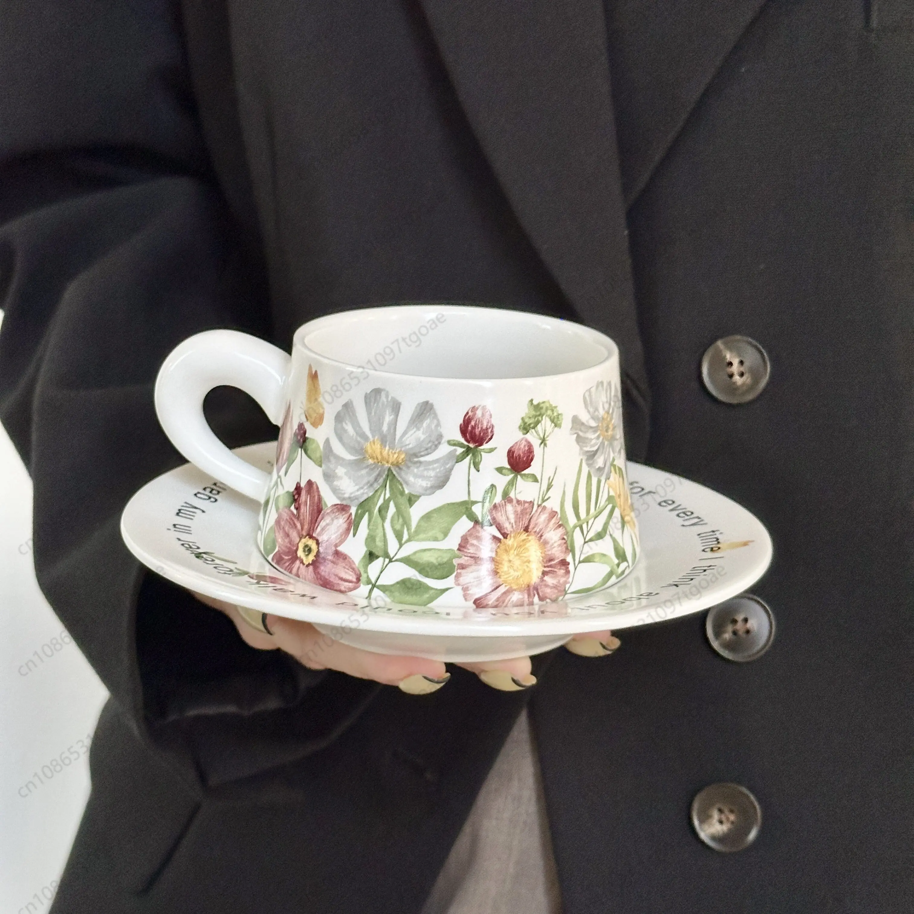 Iris coffee cup and saucer set, gift box, afternoon tea cup accompaniment, high value birthday gift for friends