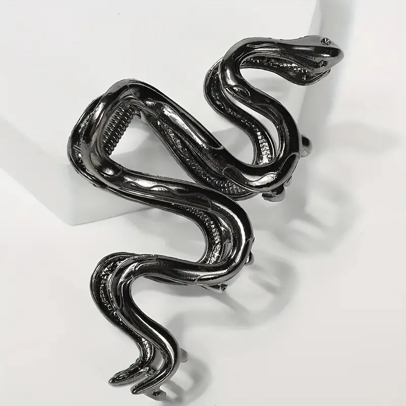 1 stylish Gothic snake claw - elegant metal hair clip suitable for women\'s casual and evening wear