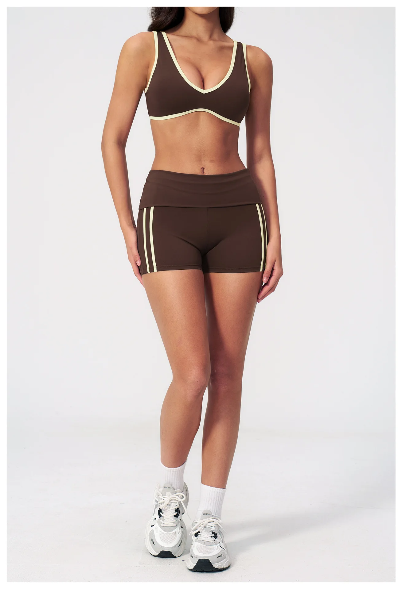 Size chart and fit details