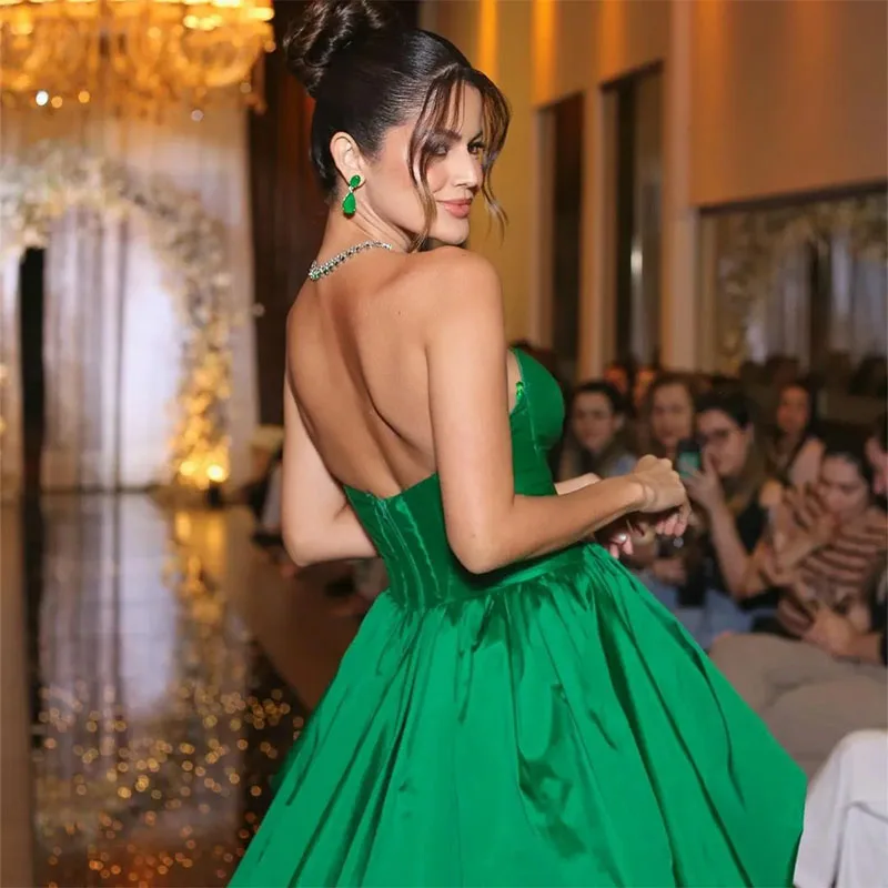 Vintage Green Taffeta Evening Dresses Strapless Ruffled Prom Dress Muslim Sweep Train Party Dresses for Women