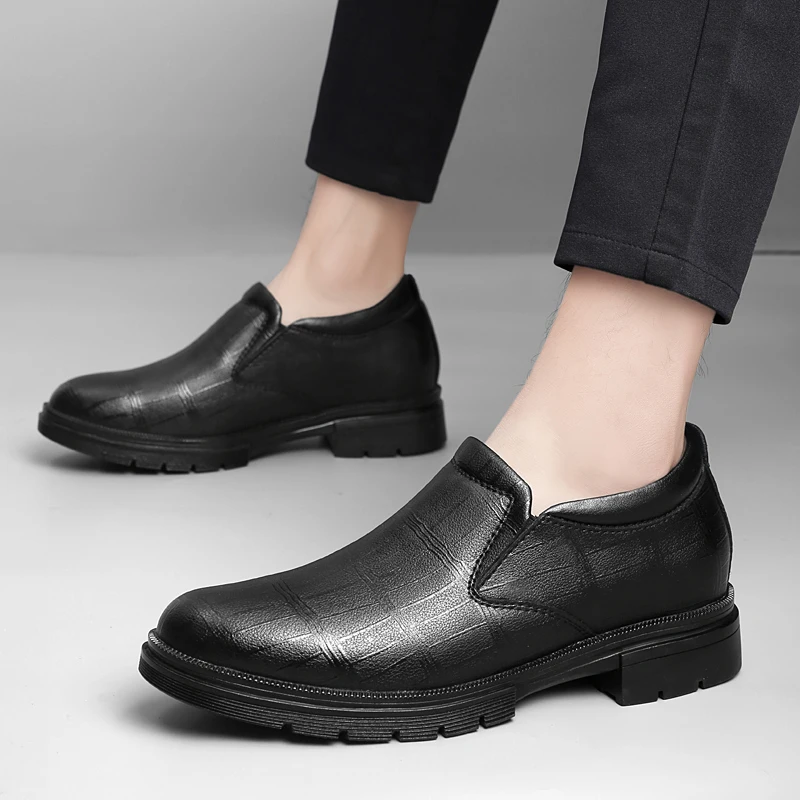 Fashion Brand Men Comfortable Inner Height Increasing Casual Leather Shoes Spring New Breathable Round Toe Business Oxford Shoes