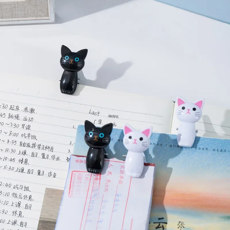 8pcs/Set Cute Cat Plastic Clips Laundry Hanging Clothes Pins Beach Towel Snacks Sealing  Household Clothespegs  Clamp