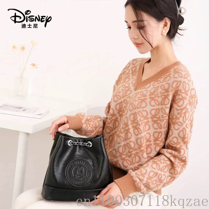 Mochila Disney Mickey Mouse com corrente da moda, mochila de viagem de grande capacidade para mulheres