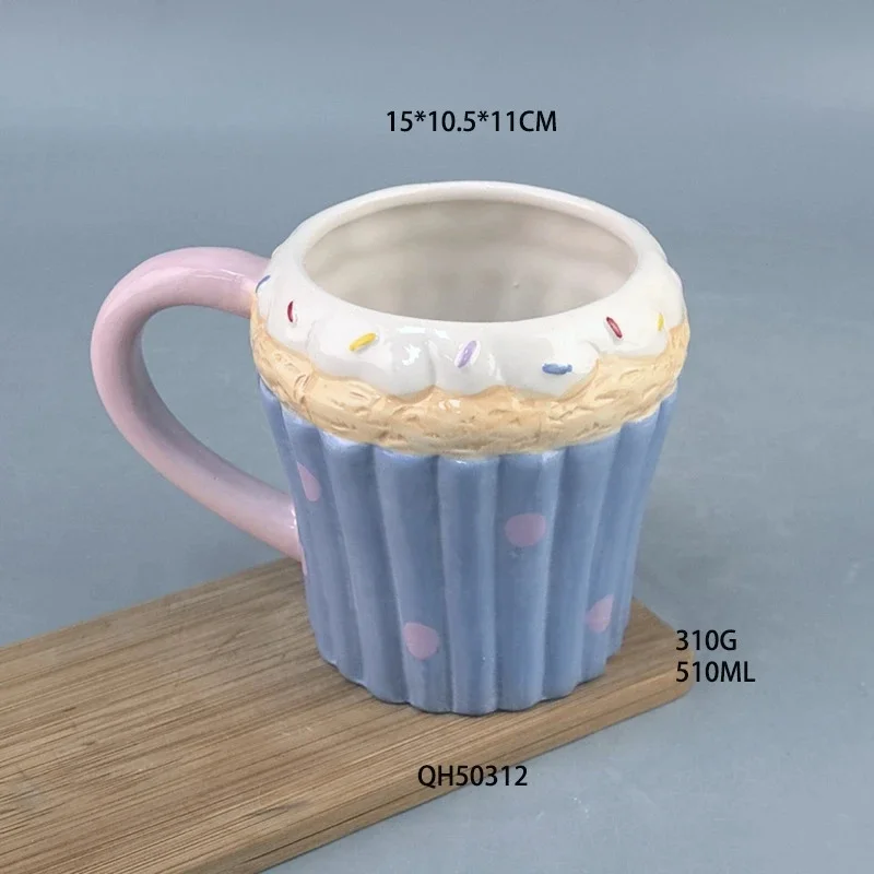 

Ice Cream Muffin Cake Shaped Ceramic Mug Cute Novelty Coffee Cup For Women Party Centerpiece Table Decor Birthday Gift Home