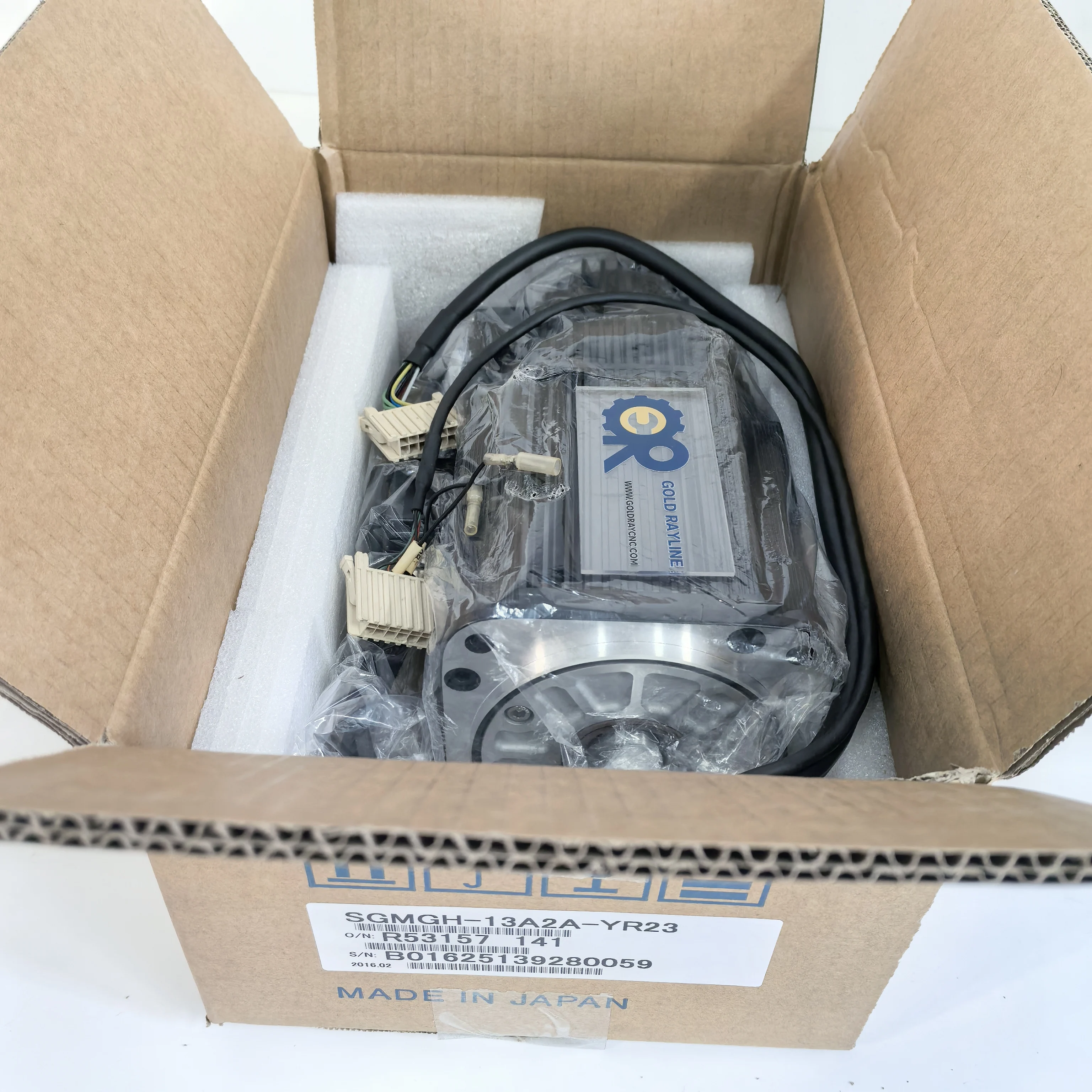 

New In Box Yaskawa SGMGH-13A2A-YR23 Servo Motor 1 Year Warranty In Stock