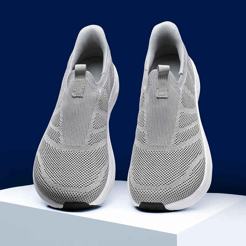 Men Wide Toe Slip‑on Walking Shoes Breathable Mesh Knit Casual Sneakers Lightweight Soft Sole Loafers Outdoor Sports Footwear