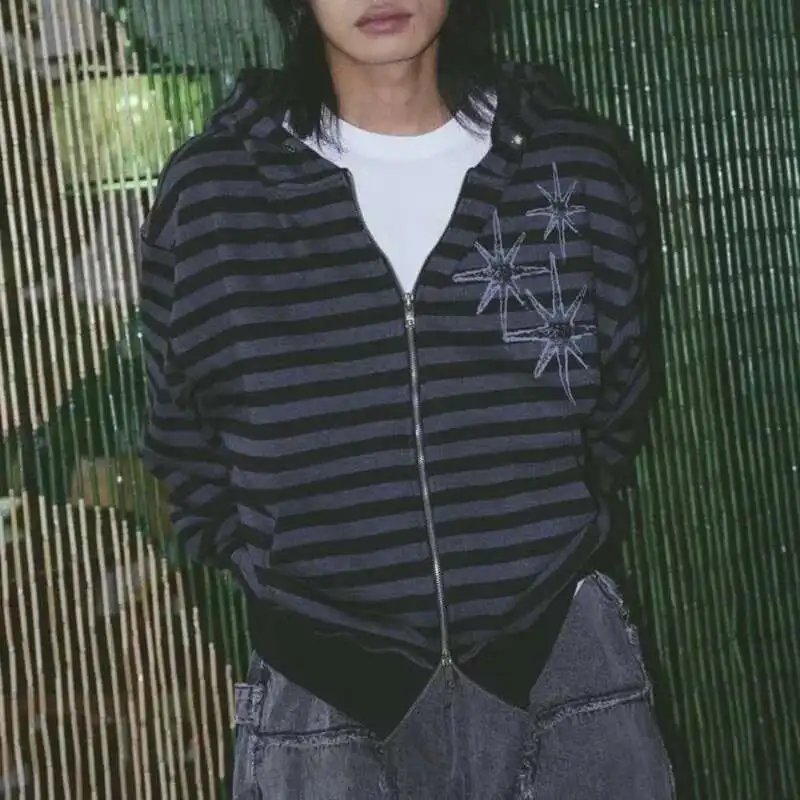 

Striped Hooded Zipper Sweatshirt N-wishes Jacket Men Women Styles Spring Casual Relaxed Dark Gray Sports Cardigan Comfort Coat