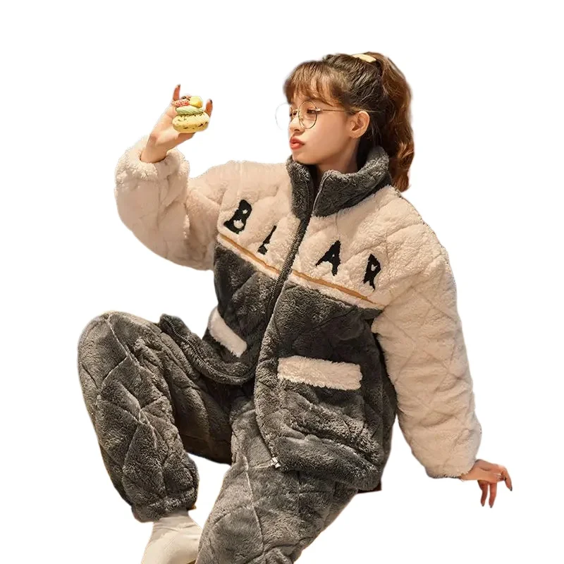 

New Sleepwear Women Coral Velvet Thickened with Velvet Three Layer Cotton Super Thick Zipper Outside The Winter A Pajamas Suit