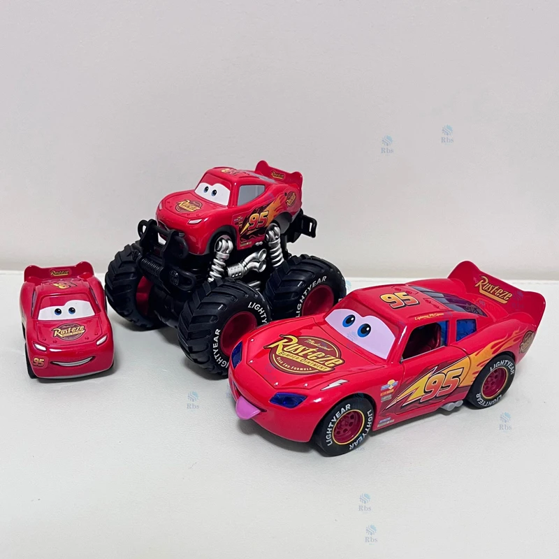 Disney Toy Story 3-modelauto Lightning Mcqueen Metaal gegoten met verlichting Traagheidstrekwiel Spit je tong uit Auto's Speelgoed
