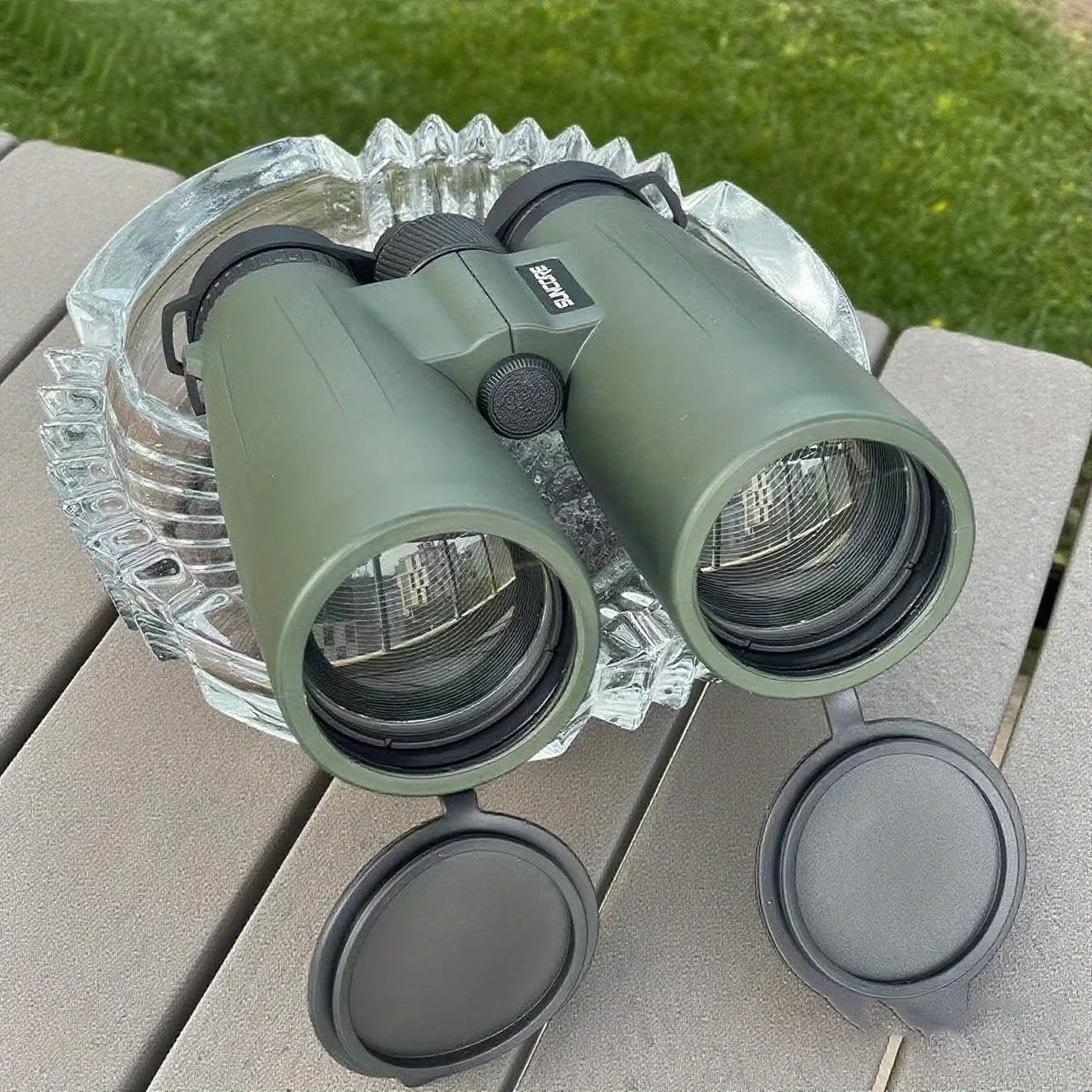 10x50 쌍안경 비방수 중앙 초점 업그레이드된 광학 성인용 크루즈 선박 콘서트 하이킹 야생동물 관찰에 적합