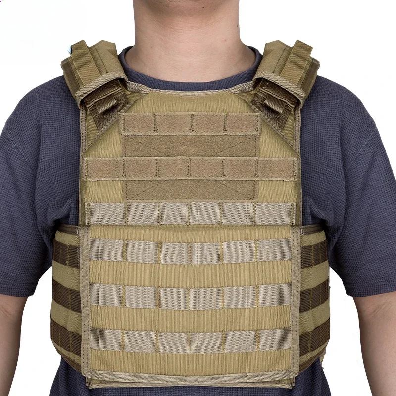 Multifunctional protective tactical vest outdoor camouflage tactical vest training equipment