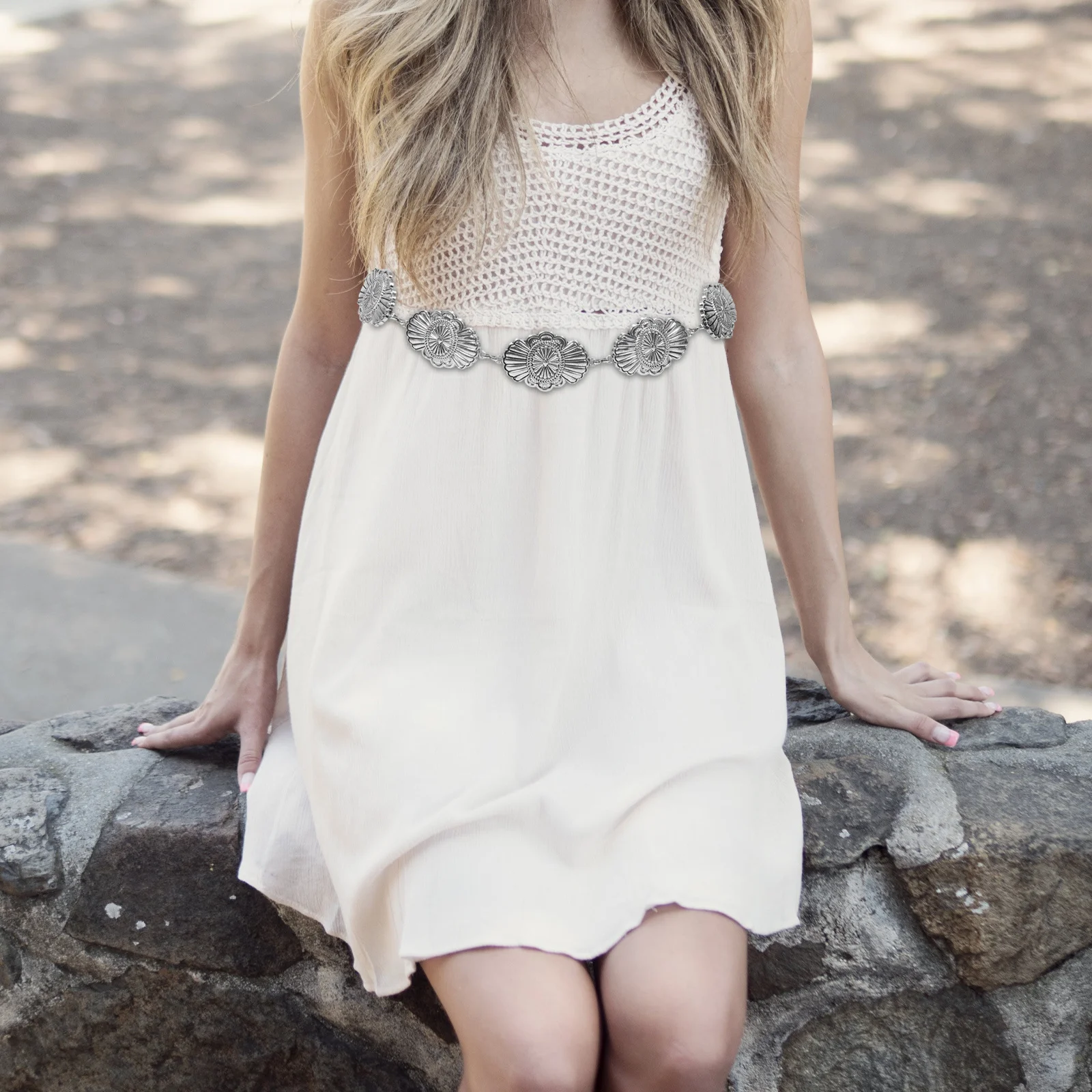 

Bohemian Metal Waist Chain Belt For Women Adjustable Concho Belt For Dress Jeans Country Western Outfit Accessory