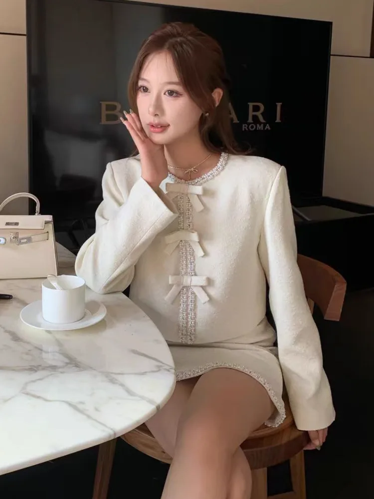 High Quality French Vintage Two Piece Set For Women Fashion Beading Jacket Coat + Skirt Two-piece Suits Sweet Conjuntos Cortos