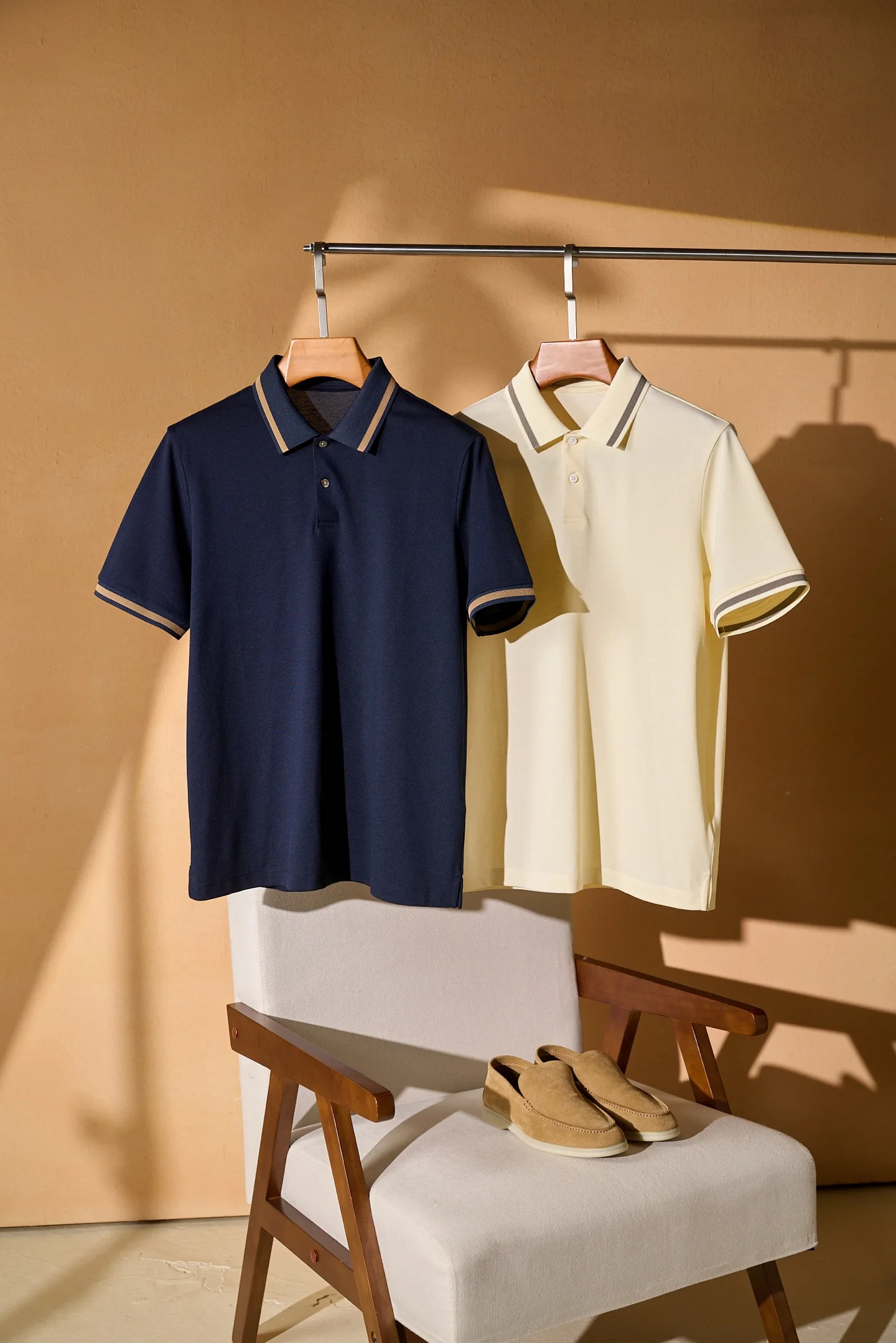 

Italian Style Men's Summer 2026 Shirt Silk Short Sleeve Fashionable Versatile Business Casual Cotton Straight Cut T-Shirt