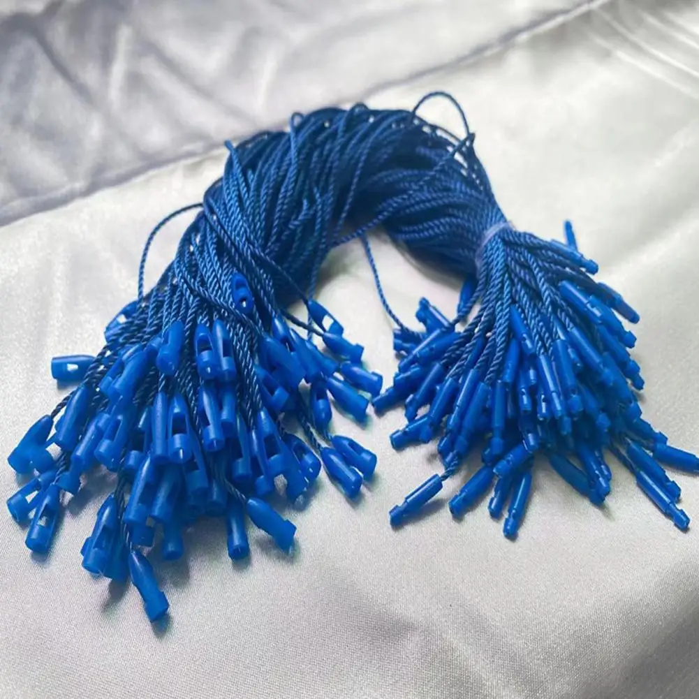 100 ชิ้น Hang Tag Strings สีขาวสีดํา Tag Fastener Hooks ผ้าฝ้าย Snap Lock Pin แท็กเสื้อผ้าเชือก DIY อุปกรณ์เย็บผ้า