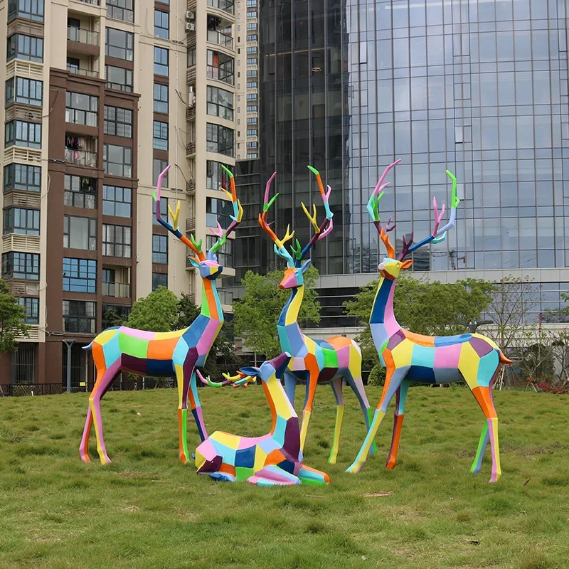 Outdoor landscape geometric painting sika deer sculpture courtyard park community lawn animal simulation deer landscaping