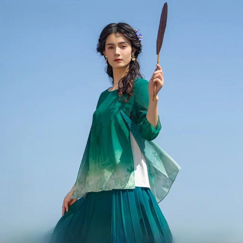 

Новая весенне-летняя женская футболка в стиле ретро с китайским принтом, рукавом три четверти, круглым вырезом, свободного кроя, модная, с алмазным декором