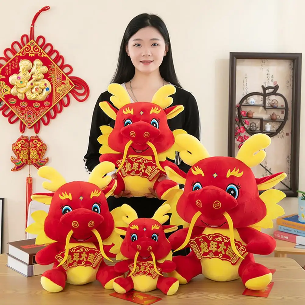 

Year of 2024 Dragon Mascot Plushies Cartoon Chinese Zodiac Dragon Plush Doll Hold Blessing Banner Soft Stuffed Animal Doll