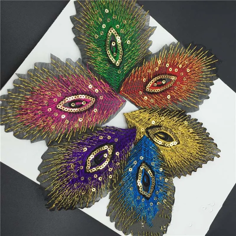 10PC/7.5*10.5CM Peacock Feathers Sequin applique Iron On Stickers Fabric Gold Thread Embroidery Patch Thermocollant For Clothing