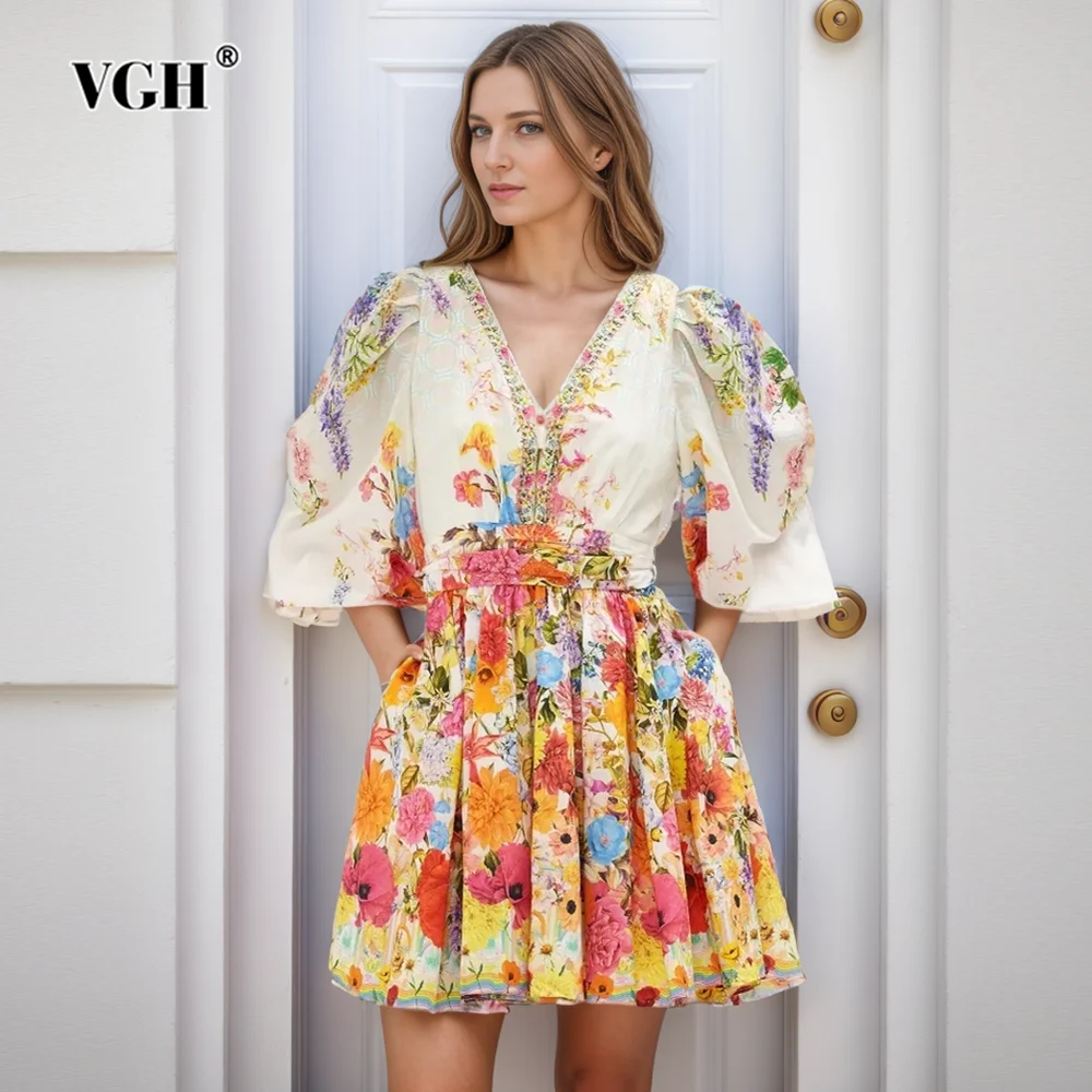 

VGH Hit Color Prinitng Vintage Dresses For Women V Neck Puff Sleeve High Waist Casual Loose Mini Dress Female Fashion Style New