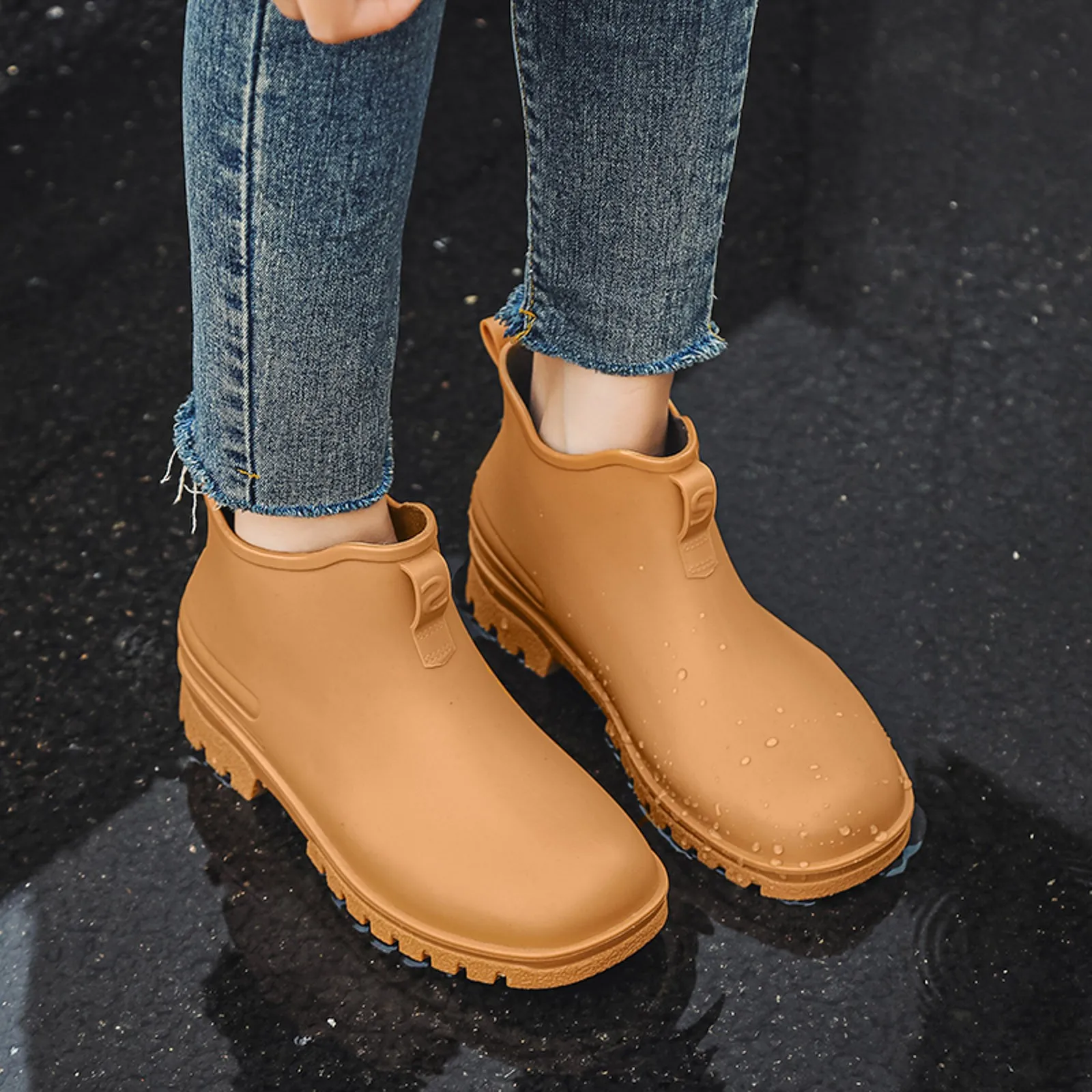 Botas de chuva da moda do casal ao ar livre impermeável resistente ao desgaste antiderrapante masculino e feminino pesca casual acampamento sapatos de borracha