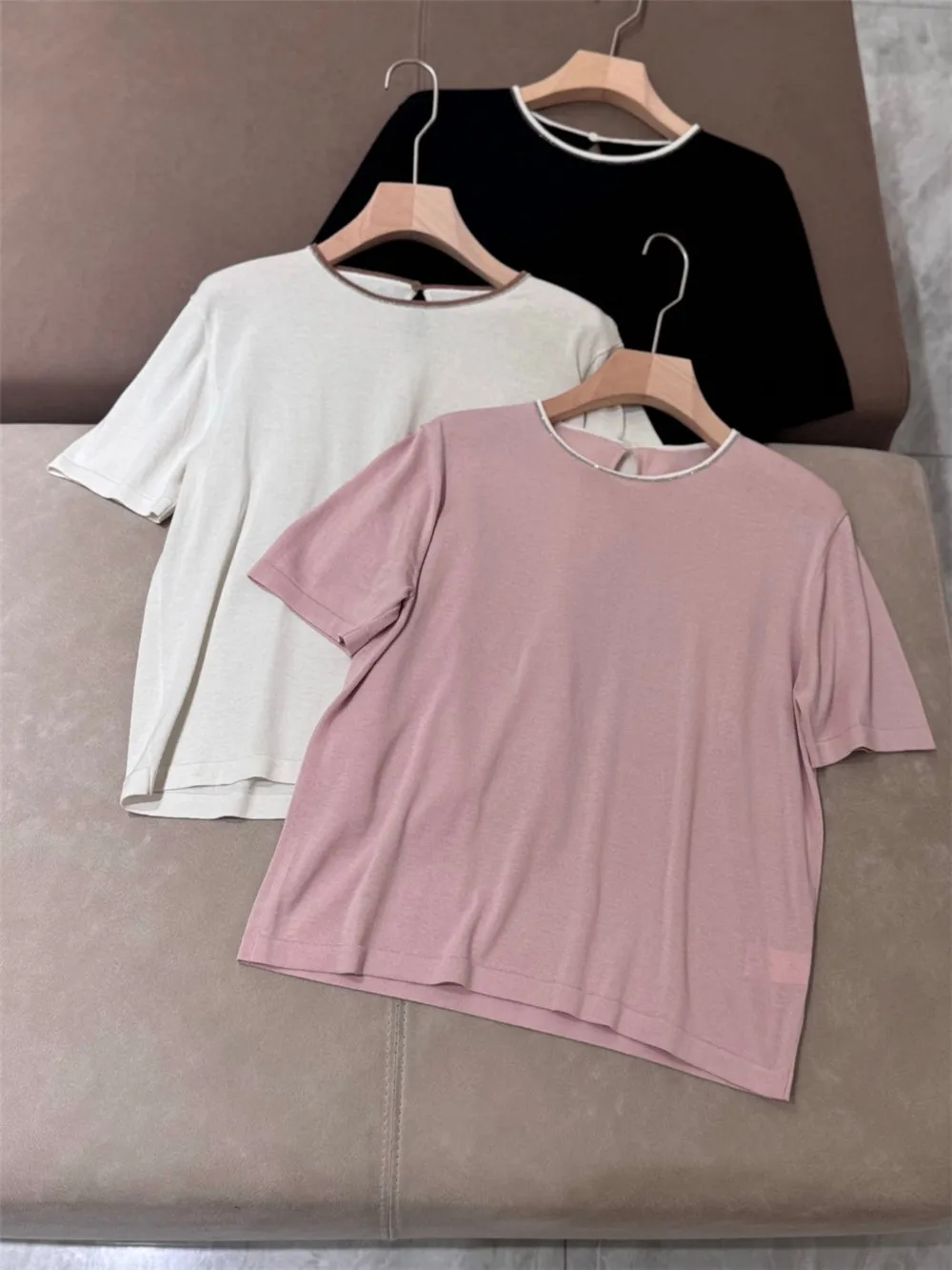 

25 New Women's Cotton Silk Blend Fashion Casual Versatile Round Neck Short Sleeved T-shirt Top