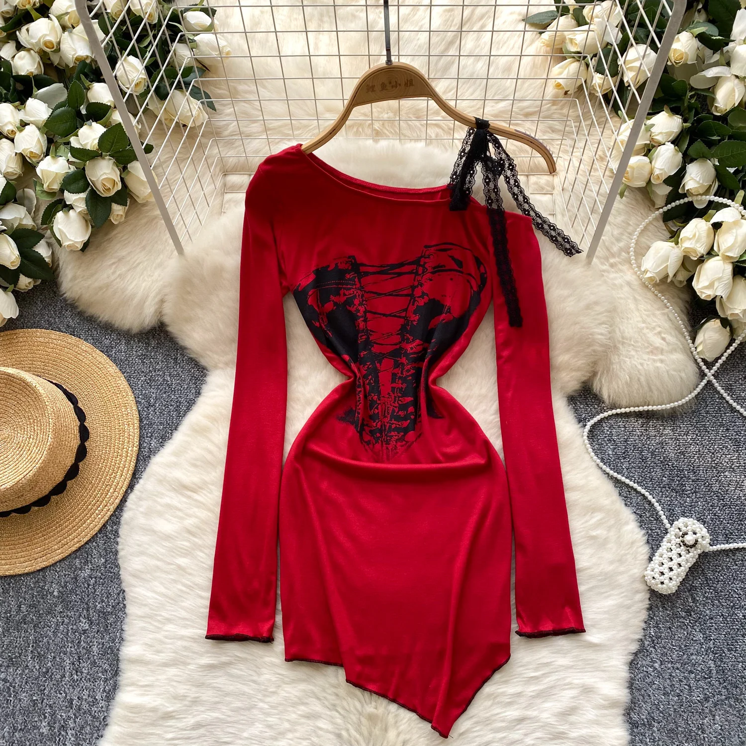 

Female Hotsweet Y2K Ins Chic Red Dress Gothic One Lace Shoulder Skew Neck Autumn Winter Asymmetric Print Slim Hip Punk Dresses