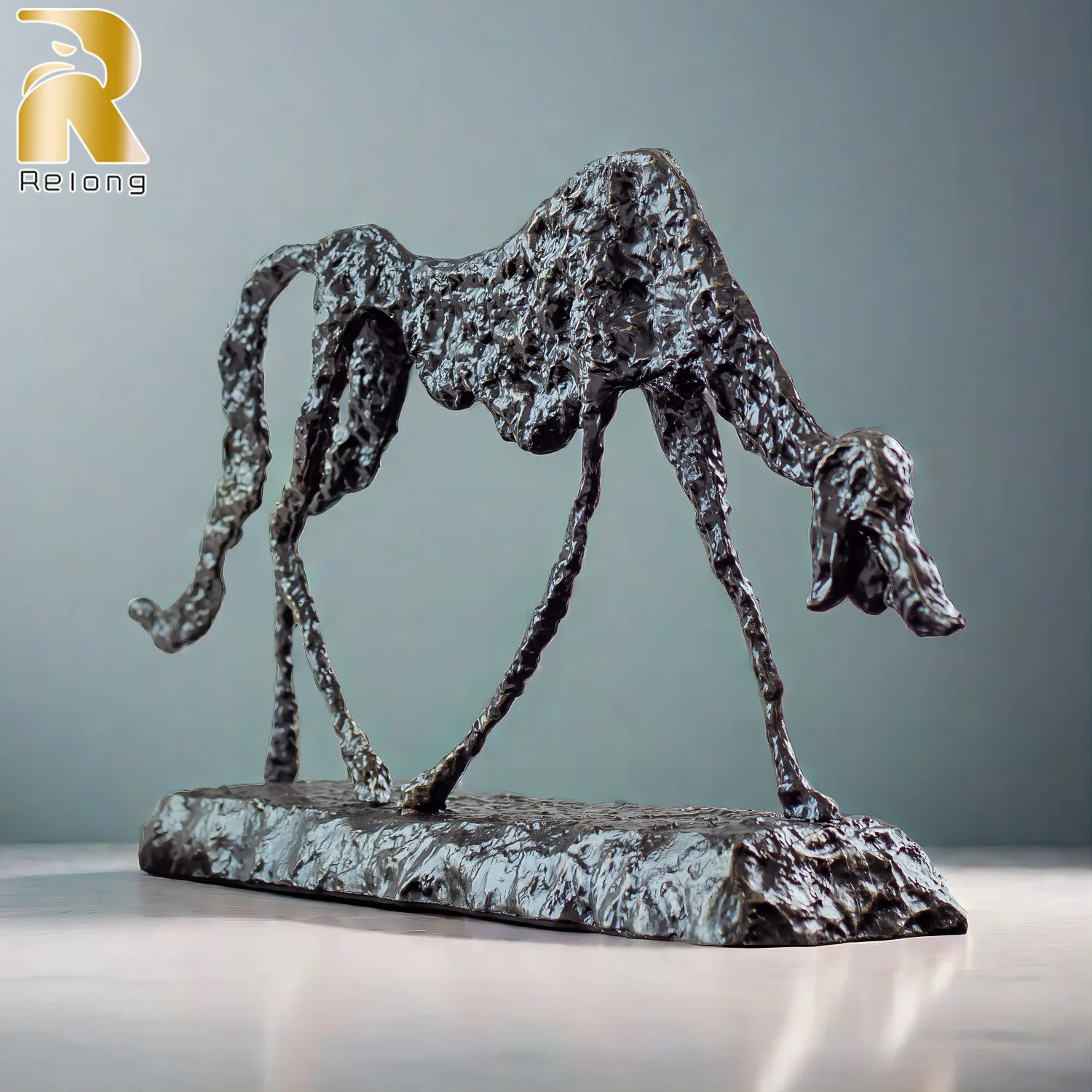 Imagem -03 - Giacometti Escultura Cão Abstrato Bronze Estátua do Cão Famosa Réplica Estatueta Arte Antiga Artesanato para Casa Coleção Decor Interior