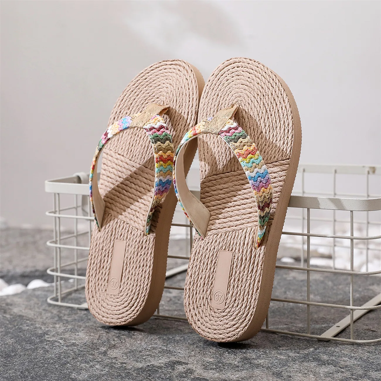 2025 Fashion Print Flip Flops Sandals Women Hotel Slippers Ladies Shoes Indoor Outdoor Flip-Flops Beach Flat Slides