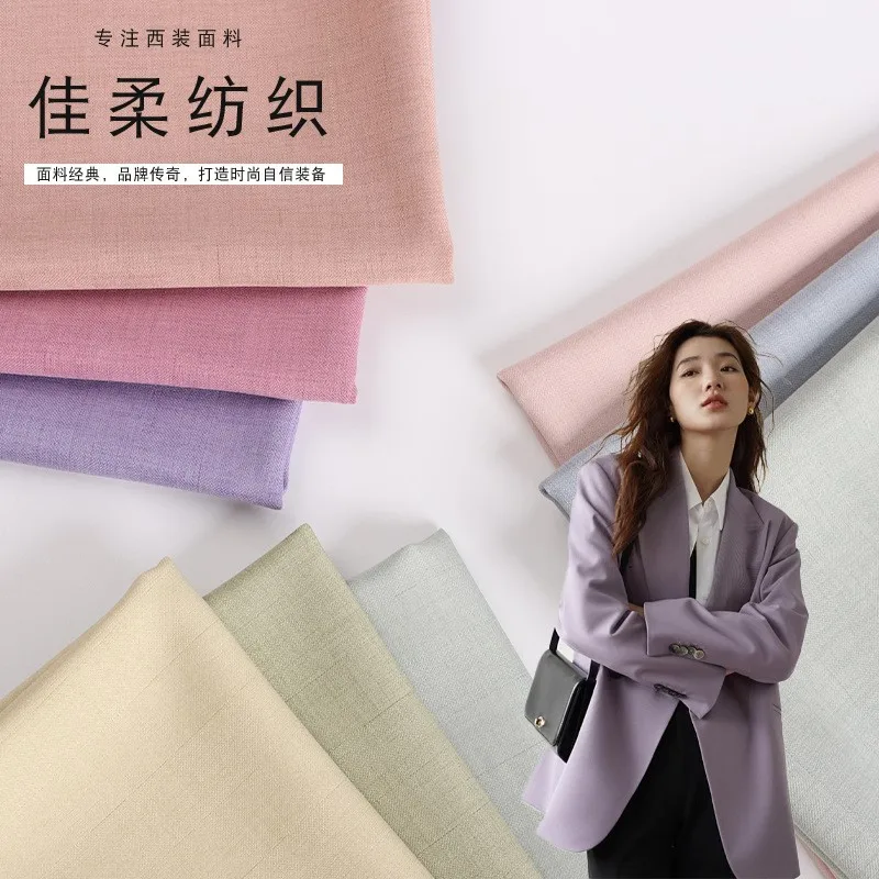 Nieuwe stof met verborgen strepen en gouddraden voor vrijetijdskleding, broeken, rokken