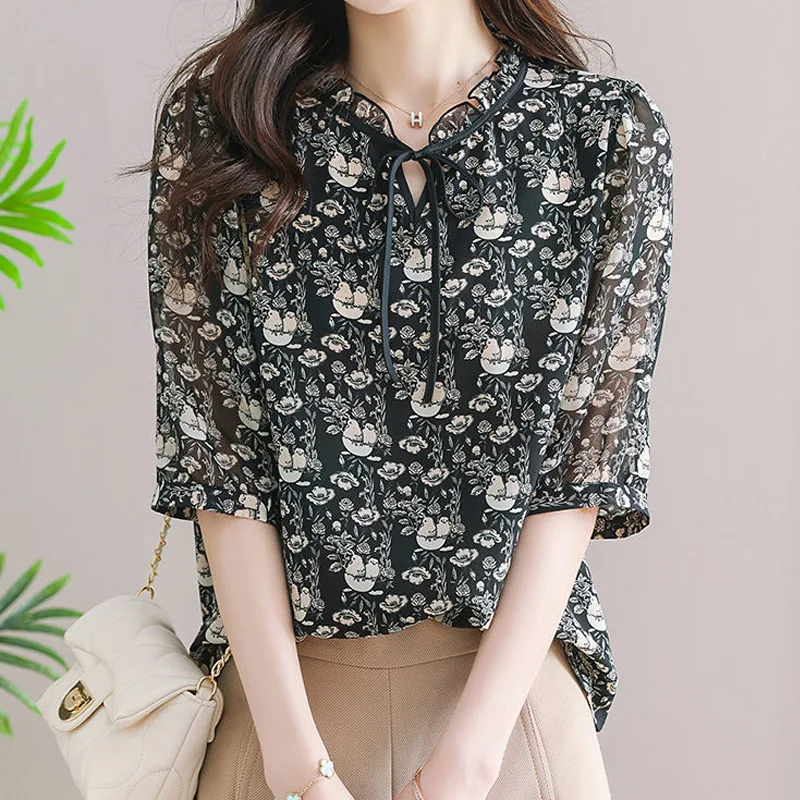 Thin Chiffon Half Sleeve Lacing Shirt Tops Summer New Loose Printing Short Elegant Blouse Fashion Temperament Women Clothing