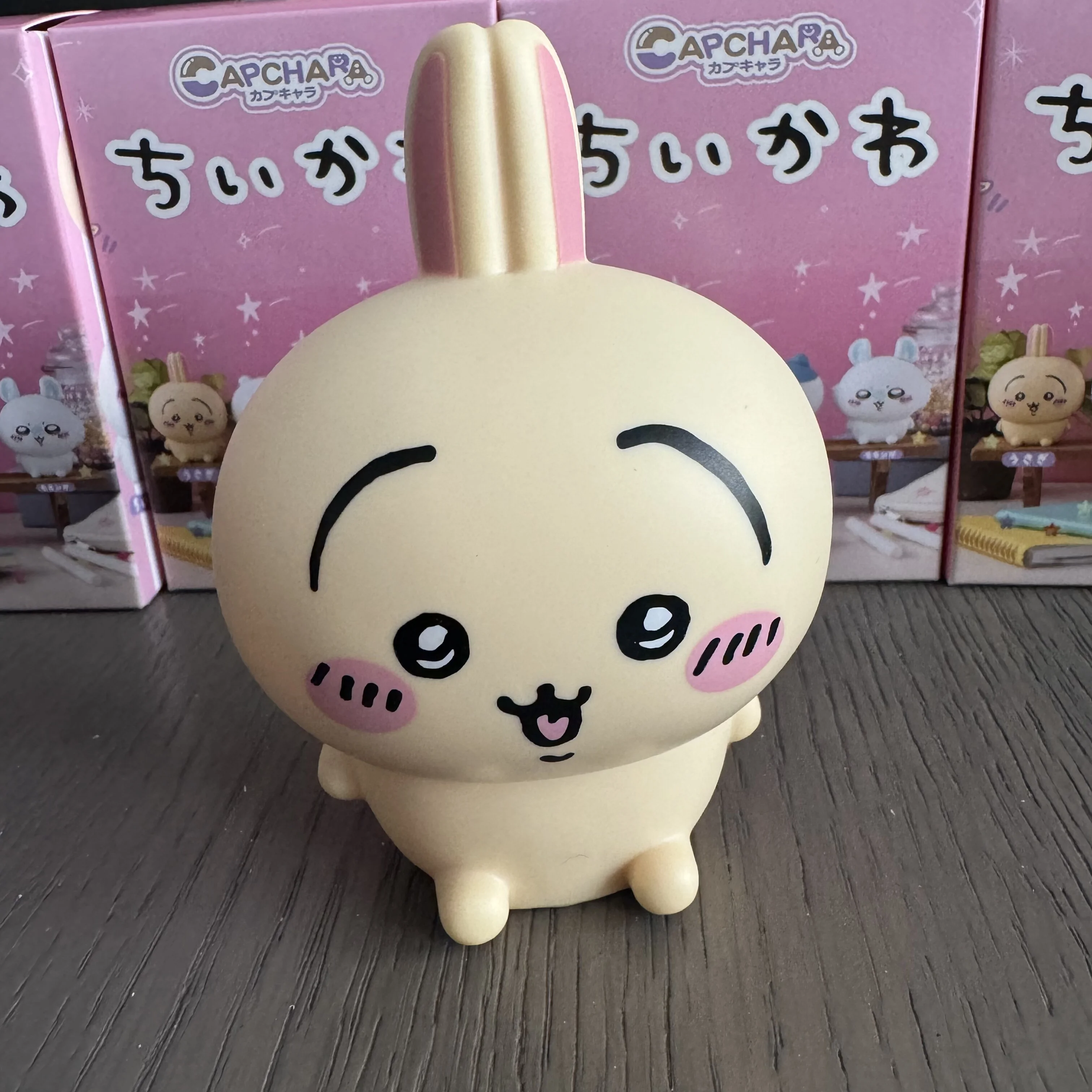 Chikawas Leuke Cartoon Figuren Kawaii Capchara Model Mini Speelgoed Desktop Decor Collectible Ornamenten Cadeau voor Kinderen Meisjes Vrienden