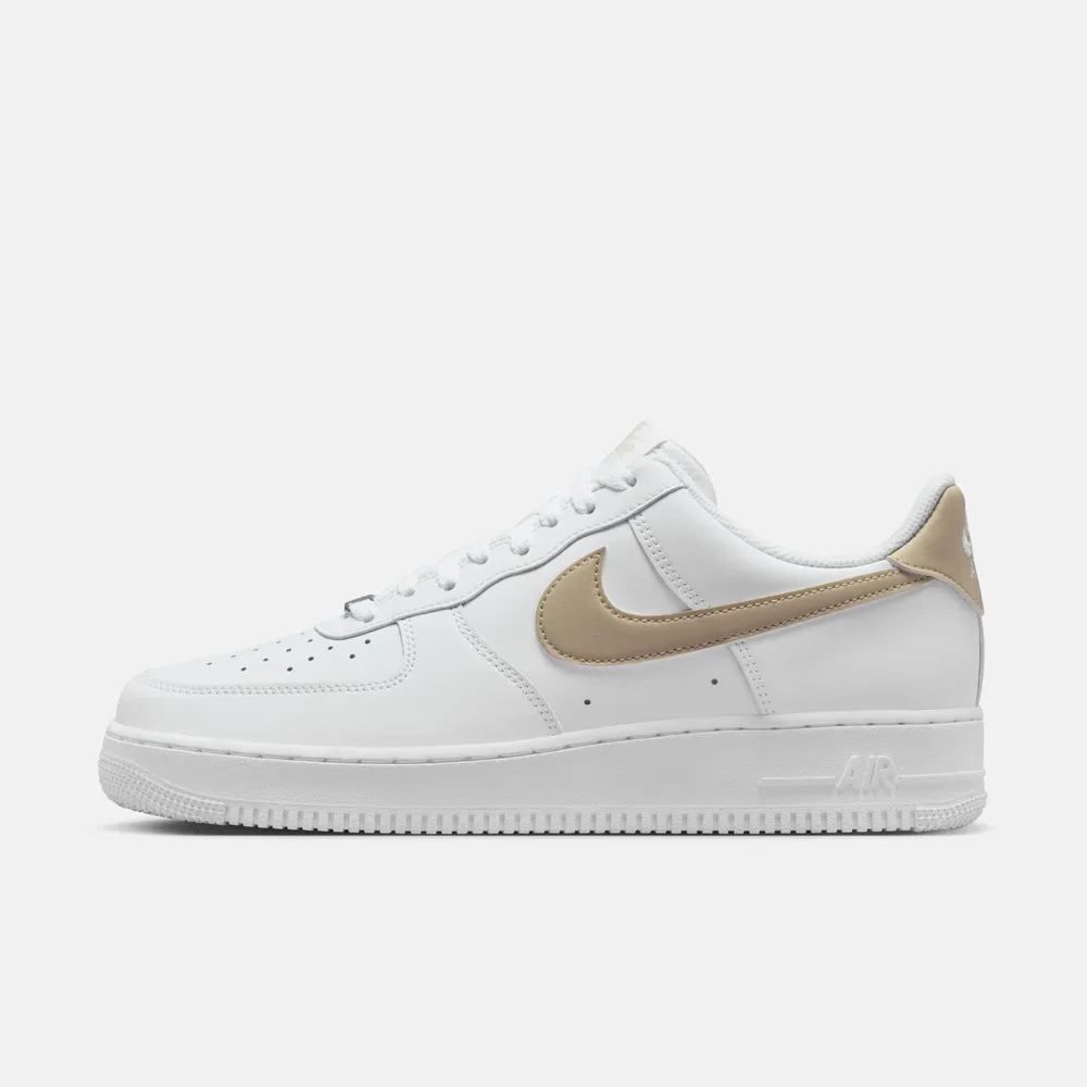 

Мужская повседневная обувь Nike AIR FORCE 1 '07 FJ4146-120