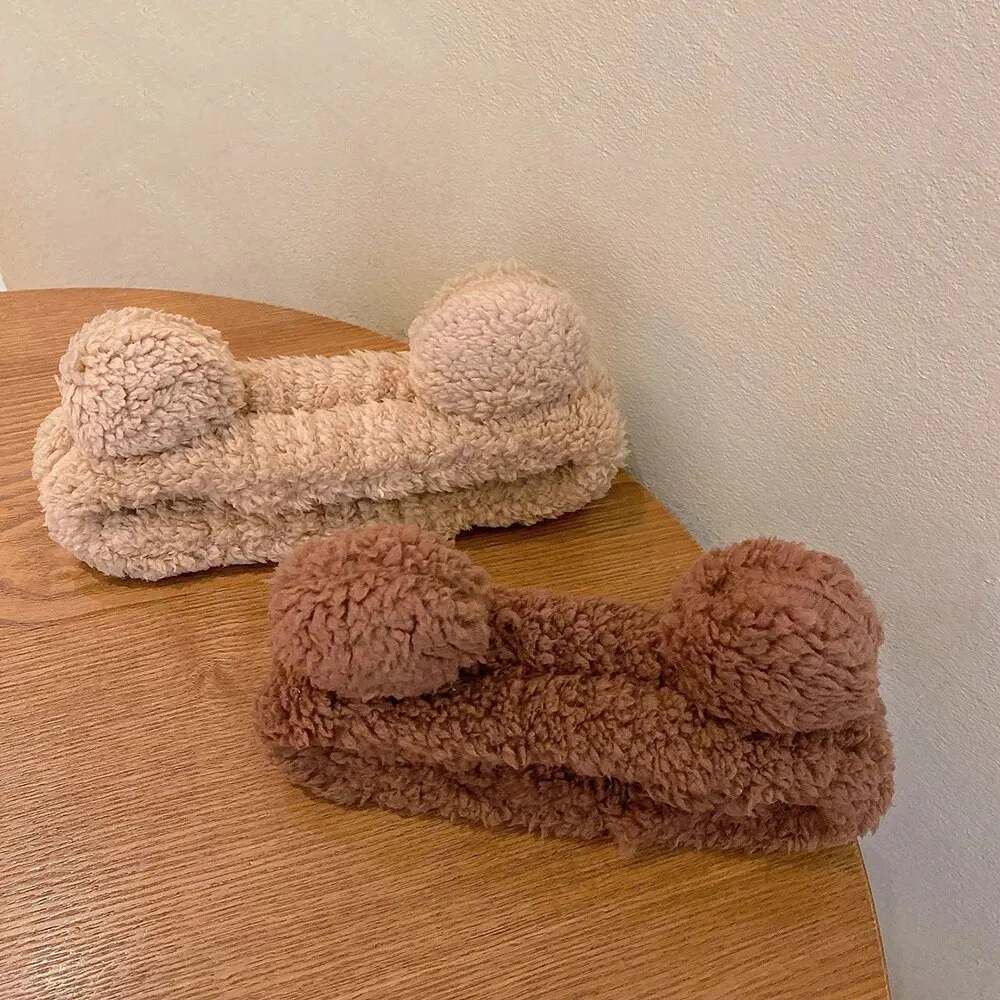 Fascia per capelli con orso carino Copricapo antiscivolo in peluche da donna per lavare il viso Maschera per il viso Accessori per capelli per il trucco