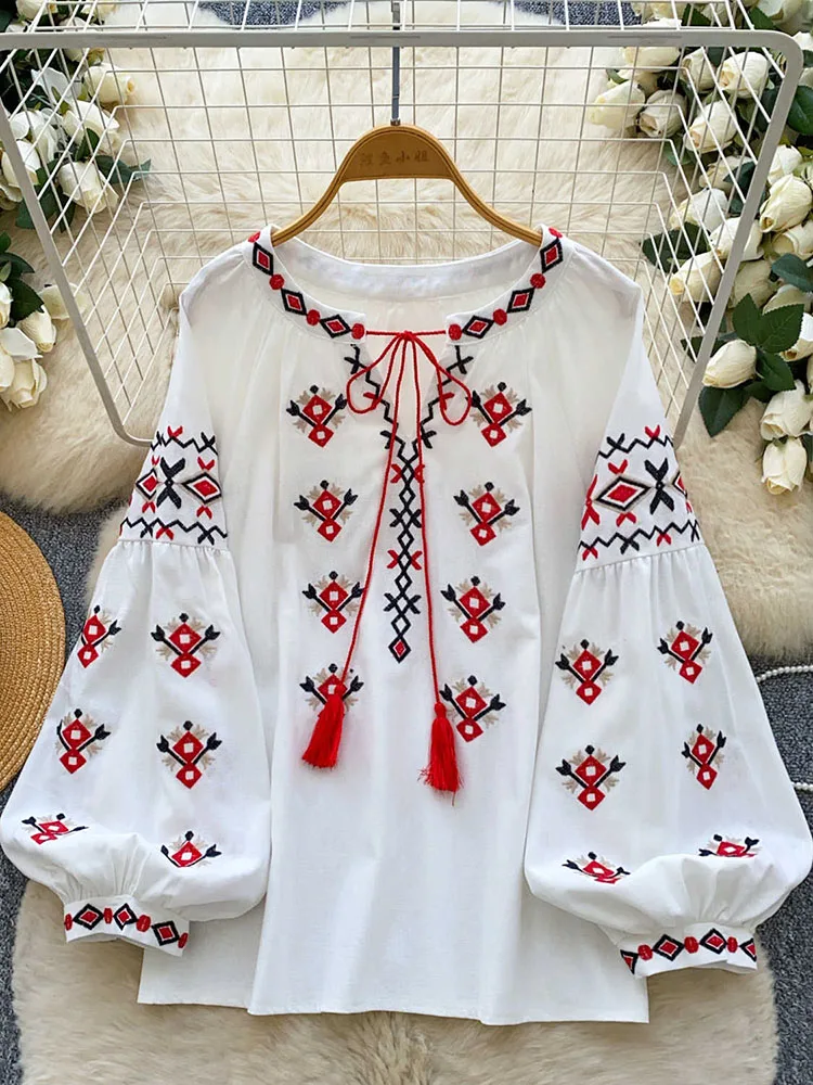 

Женская весенне-осенняя свободная блузка с геометрической вышивкой, круглым вырезом и длинными рукавами-фонариками, пуловер для девушек, модель BL280