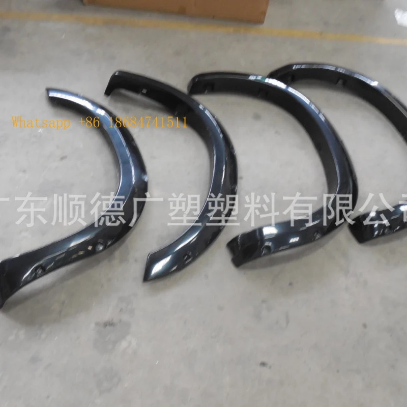 Vacuum Formed Anti-Collision Wheel Arches Tundra