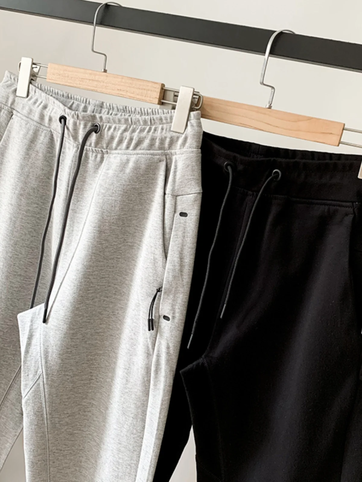 Stylish 3D Slim Fit Sports Casual Pants for Men Spring Autumn Elastic Cone Shape Breathable Air Layer Youthful Vitality Style