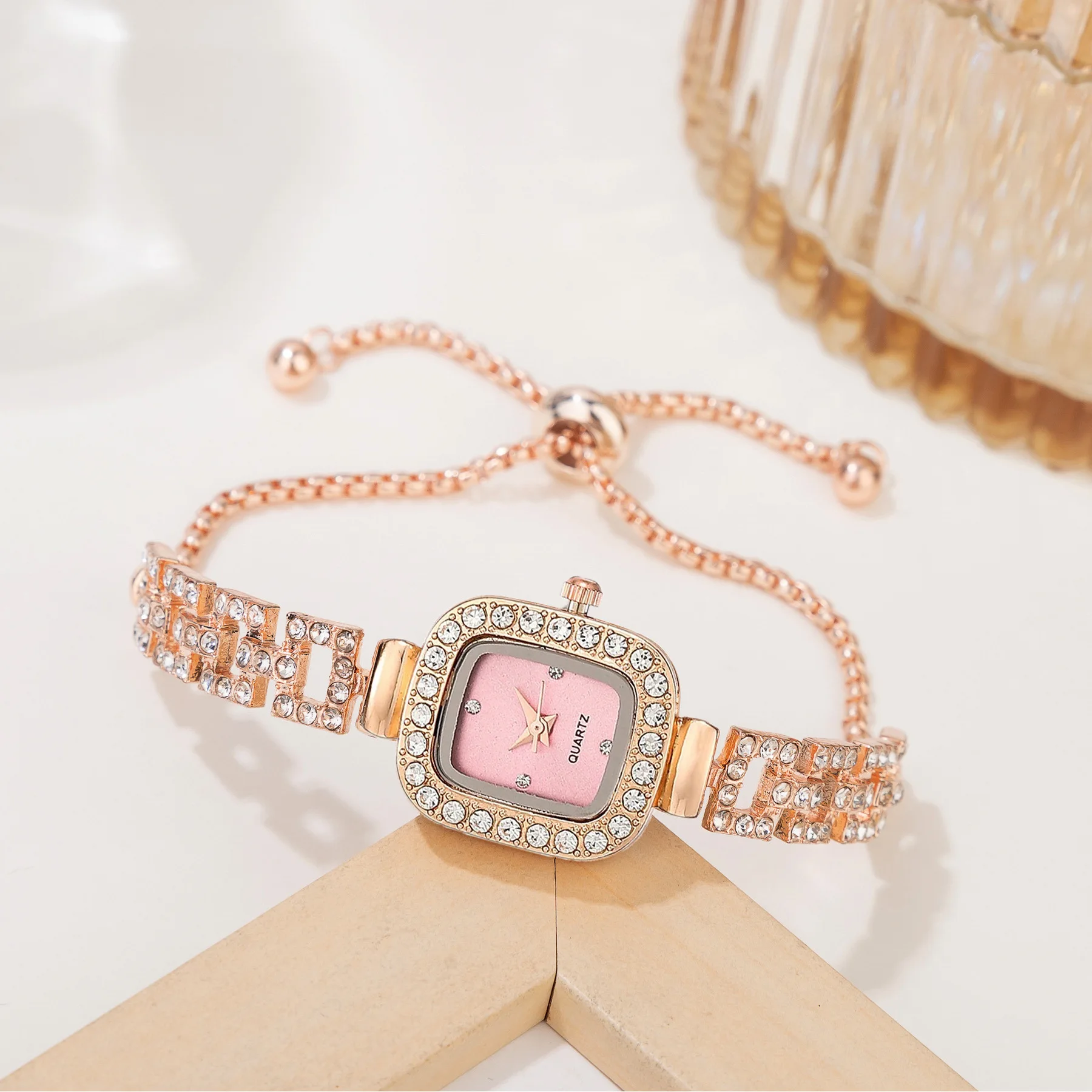 Jam Tangan Kuarsa Elegan Jam Tangan Wanita Gelang Mewah Jam Tangan Kristal Berlian Часы Relogios Feminino Relojes Para Mujer