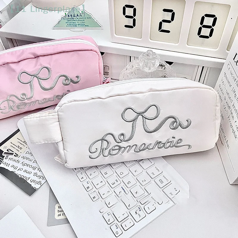 

Fashion Large Capacity Bow Cartoon Cat Embroidery Design Pencil Bag Student Stationery Storage Bag