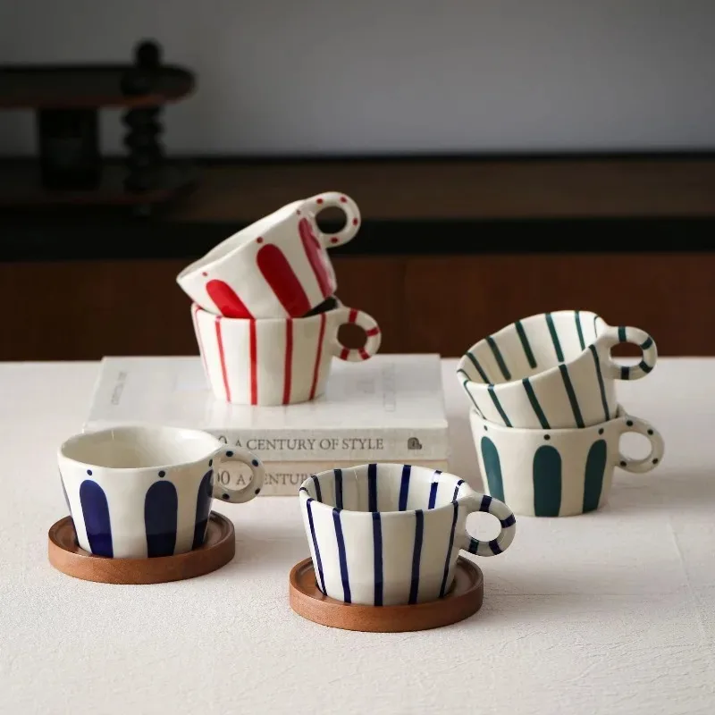 280ML Ceramic Coffee Cup Plate Creative Stripe Latte Art Coffee Mug Exquisite Afternoon Tea Flower Tea Cup Home Milk Mug Gifts