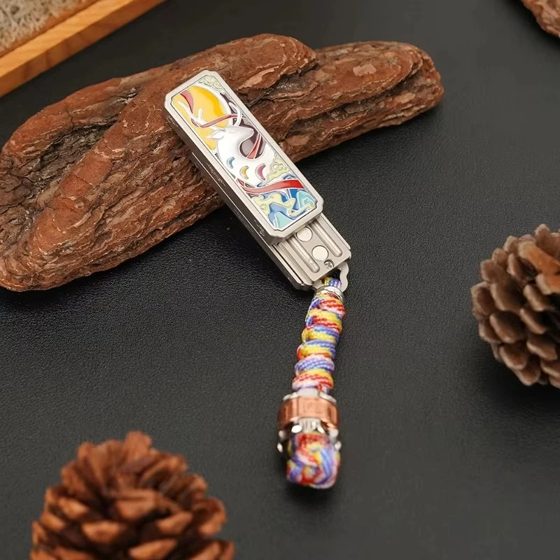 تسعة ألوان الغزلان ضبط الشوكة EDC المغناطيسي دفع بطاقة المنزلق الملونة قلادة سبينر تململ الضغط الإصبع لعبة الدوران