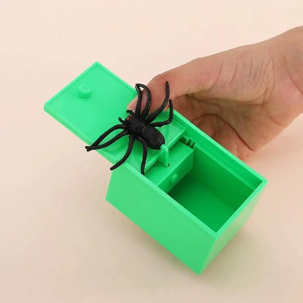 Prank Spider Scare Box Hidden In Case Funny Halloween Toys Gifts For Children Funny Toys Halloween Friend Scarebox Joke Trick