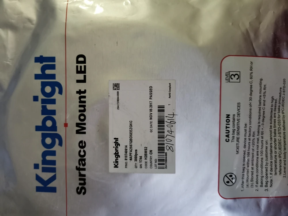 10 個/APFA2507QBDSEEZGKC RGB 0805 サイド赤、緑、青、3 色フルカラーライト