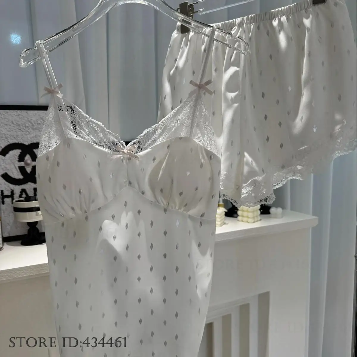 

Female Suspender Pajamas Set Intimate Lingerie Sexy Lace Trim Strap Top&shorts Sleepwear Summer New Lady Ice Silk Satin Homewear