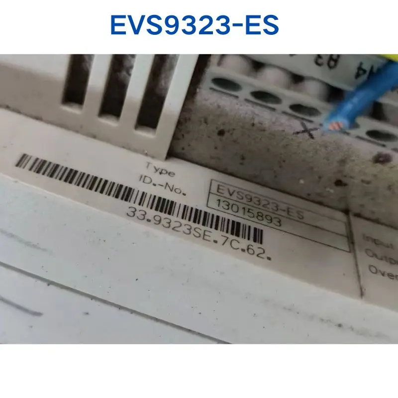 

Second-hand test OK Frequency converter EVS9323-ES 1 piece
