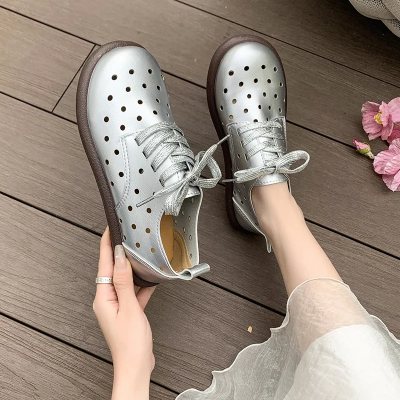 Sepatu Flat Berongga Ujung Bulat Wanita Baru Musim Panas 2025 Sepatu Flat Berenda Sol Lembut untuk Wanita Sepatu Ukuran Besar Kasual Harian Luar Ruangan