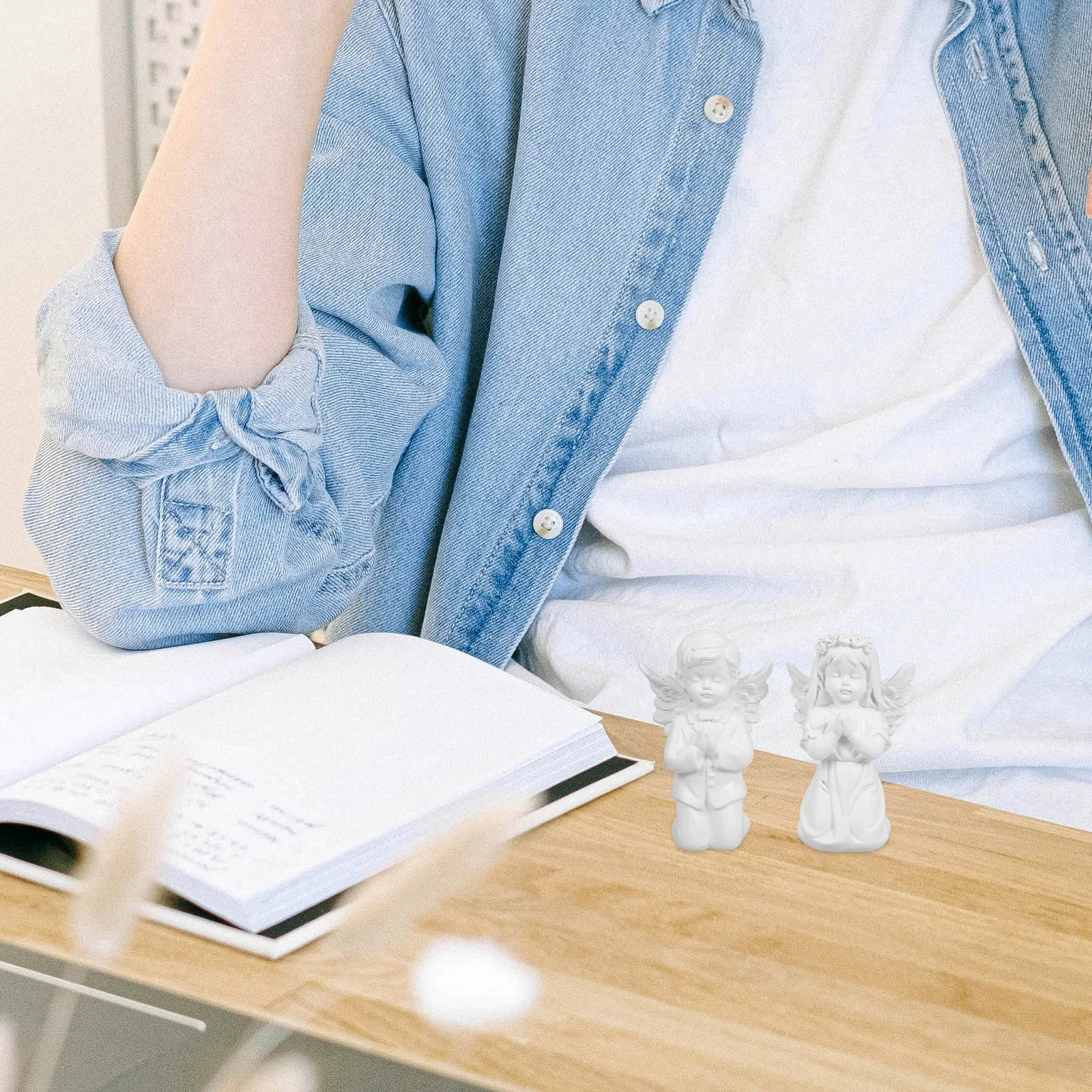 

4Pcs Statue Small Angel Decor with Winged Design for Desk Bookshelf Home Office Romantic Room Decoration Cherub