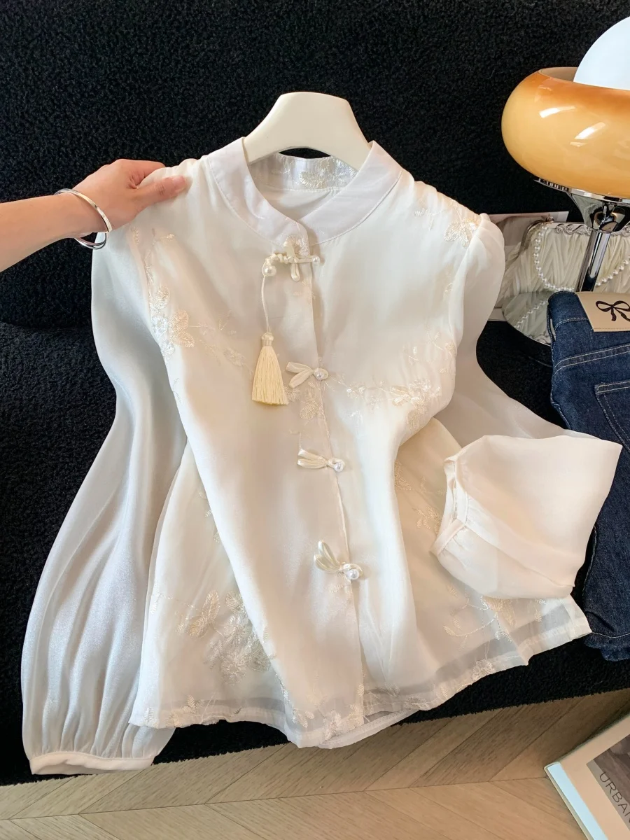 

Elegant Chinese Style Embroidered Long Sleeve Chiffon Shirt Women's Summer Fashionable Top Button up Original Design Garment